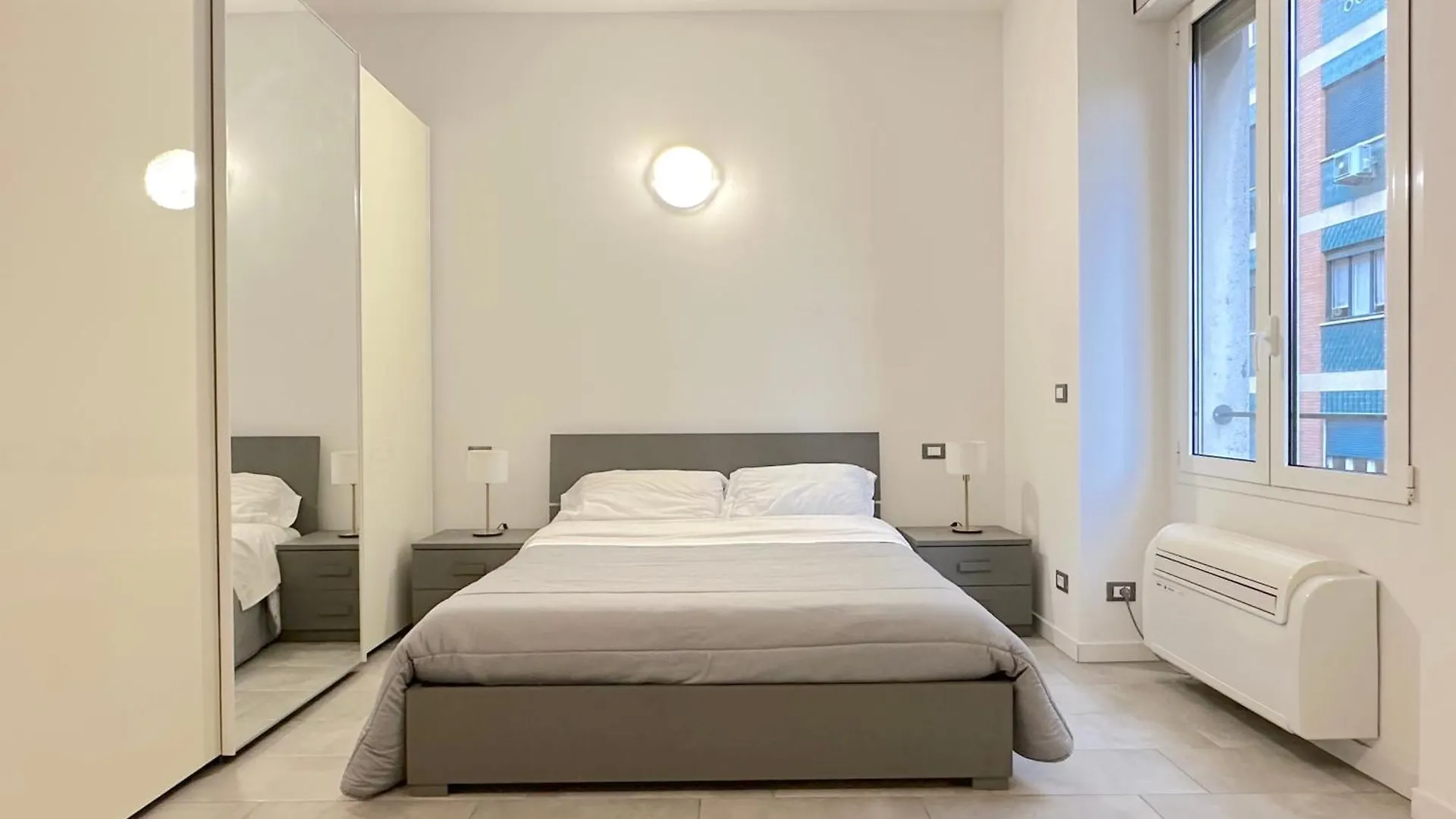 Demetra Apartment Bologna 0*,